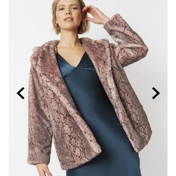 Jayley Collection Faux Fur Oversized Python Print Coat One Size - Picture 9 of 9
